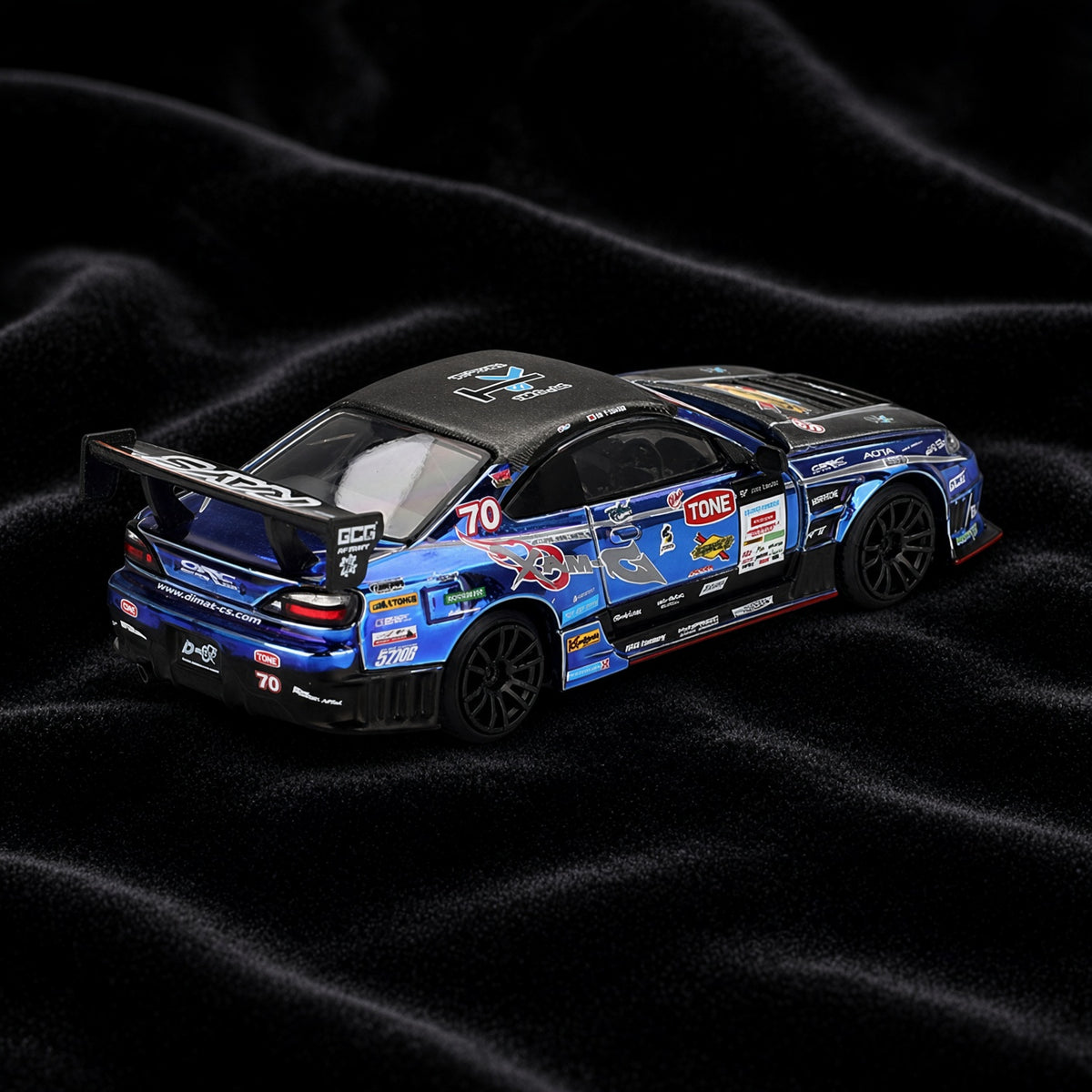 Mini GT – Nissan Silvia (S15) 2023 D-MAX #70 D1GP – Masashi Yokoi (1:64)