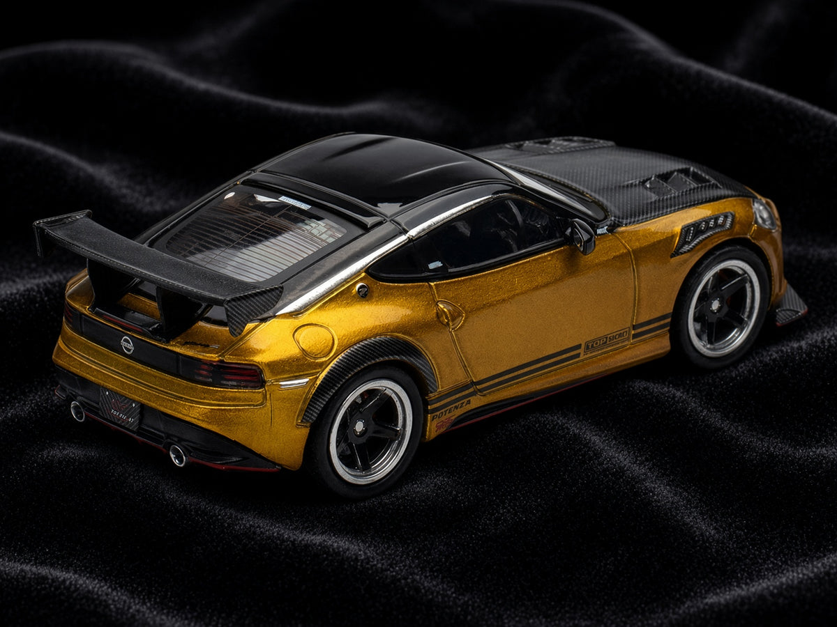 Inno64 – 2022 Nissan Fairlady Z (RZ34) Coupe – Gold Black (1:64)