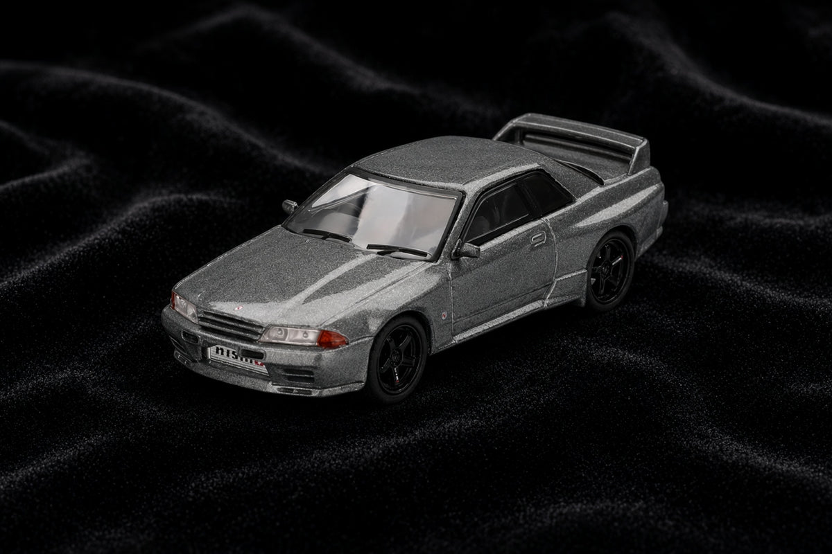 Mini GT –  Nissan Skyline GT-R (BNR32) 1992 Nismo – Grey (1:64)